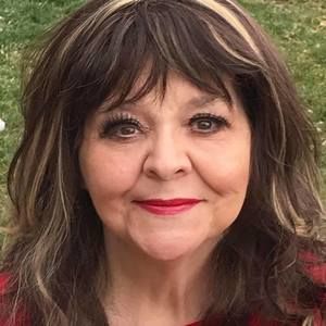 Meet your Posher, Becky